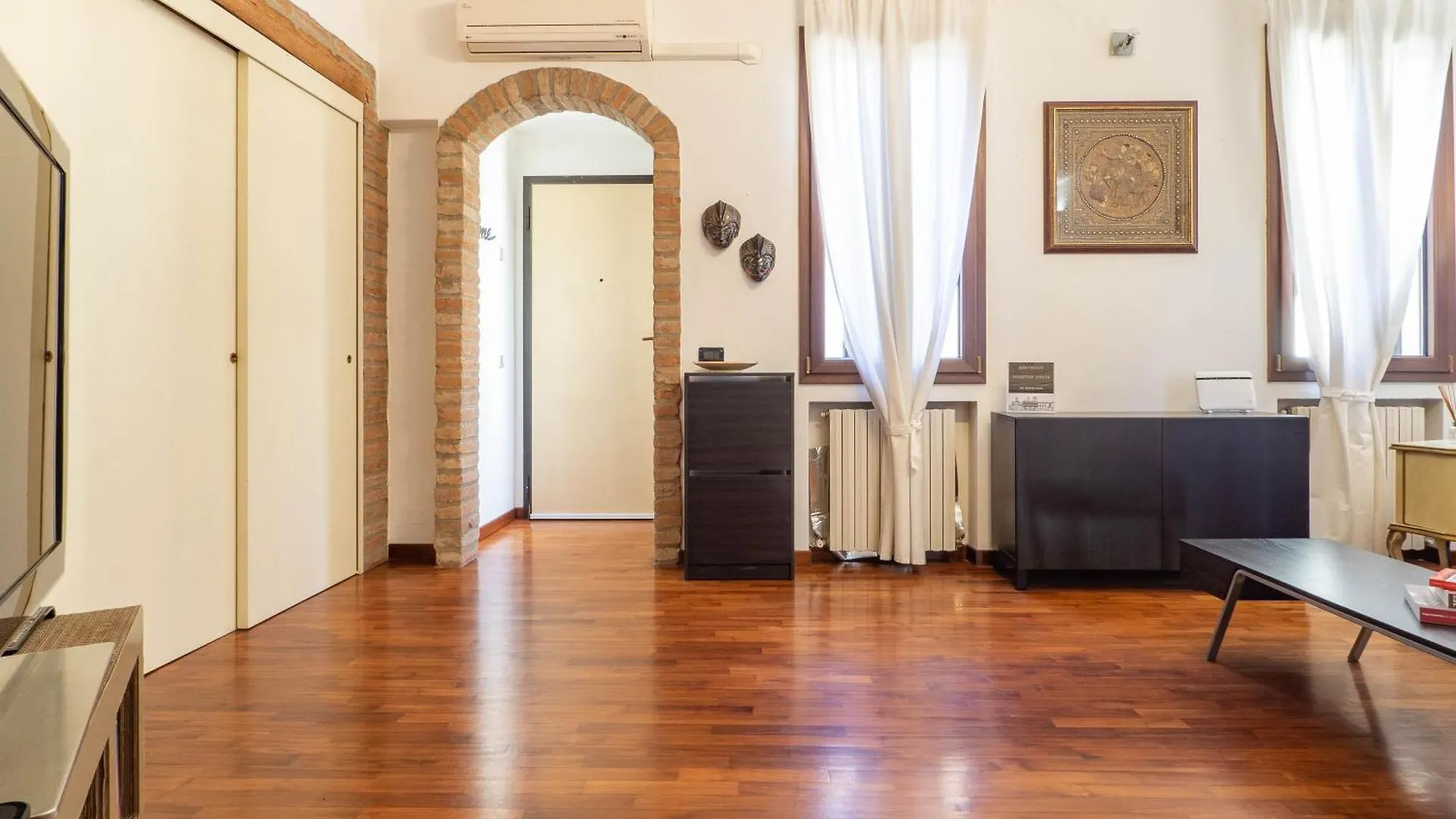 Rooftop Con Terrazzo Su Via Delle Volte Apartment Ferrara