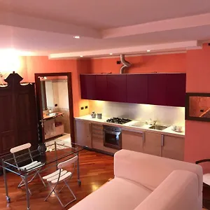 Interno 13 Ferrara